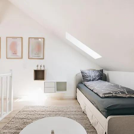 Apartamento Tip! Grosszuegige Im Herzen Der Dresdner Neustadt