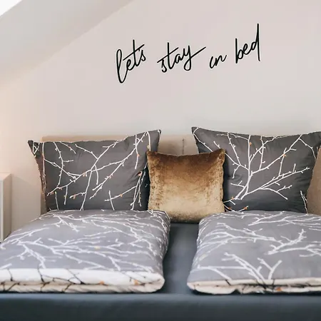 Apartamento Tip! Grosszuegige Im Herzen Der Dresdner Neustadt