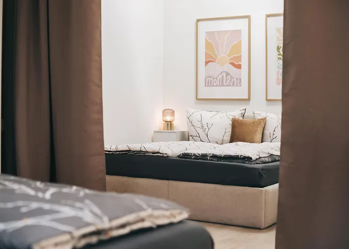 Tip! Grosszuegige Im Herzen Der Dresdner Neustadt Appartement