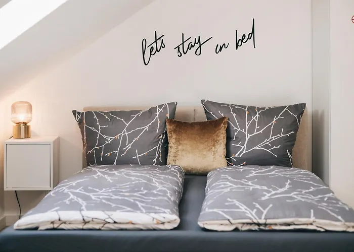 Appartement Tip! Grosszuegige Im Herzen Der Dresdner Neustadt